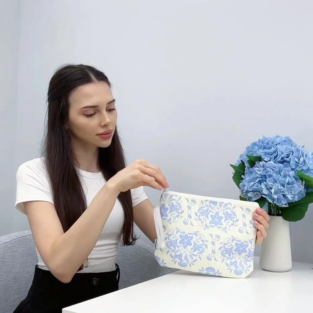 Vavabox Personalized Makeup Bag, Birthday Gifts for Women Girl Cosmetic Bag, Travel Makeup Pouch (Cream Lily)