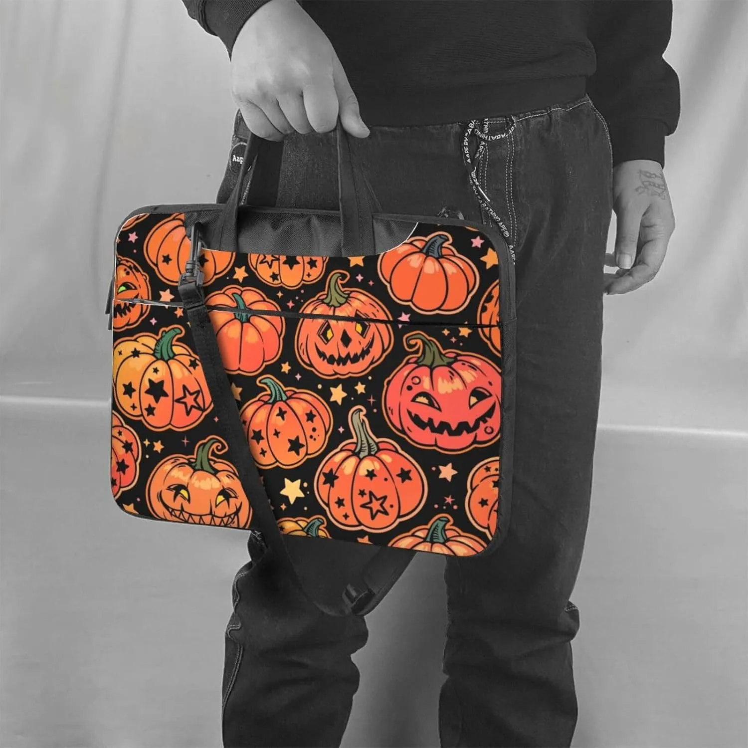 Witchcraft Cat Stars Laptop Bag Classic Slim Briefcase Messenger Bag, Spacious, Ergonomic