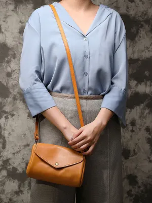 Women's Layer Cowhide Handmade Dye Penetration Waxing Leather Crossbody Bags